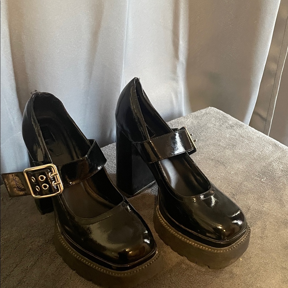 Forever 21 Black Patent Platform Heels